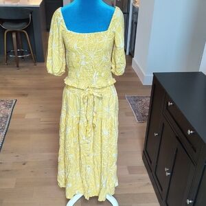 Yellow Floral Smocked Dress Sz M